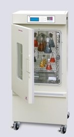 cooled incubator